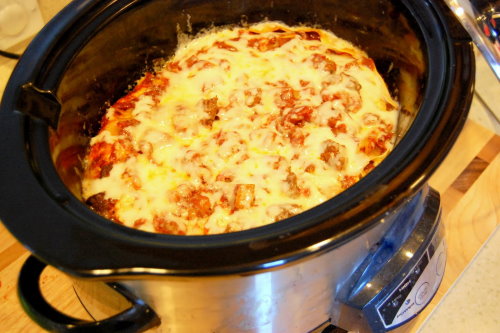 Slow Cooker Lasagna {crockpot recipe} - Lauren's Latest
