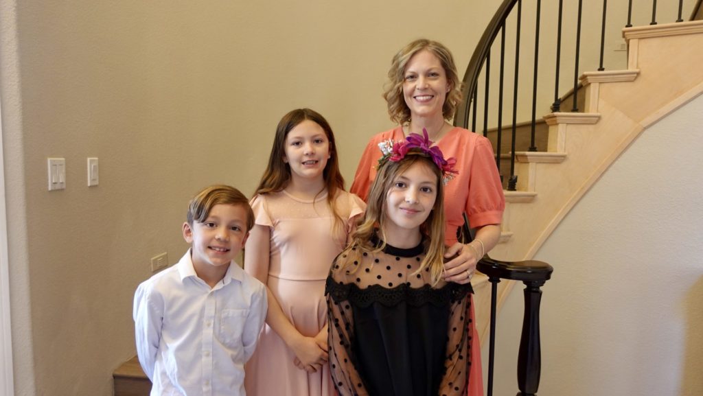 Jessica and the Pellegrini kids ready for the House wedding!