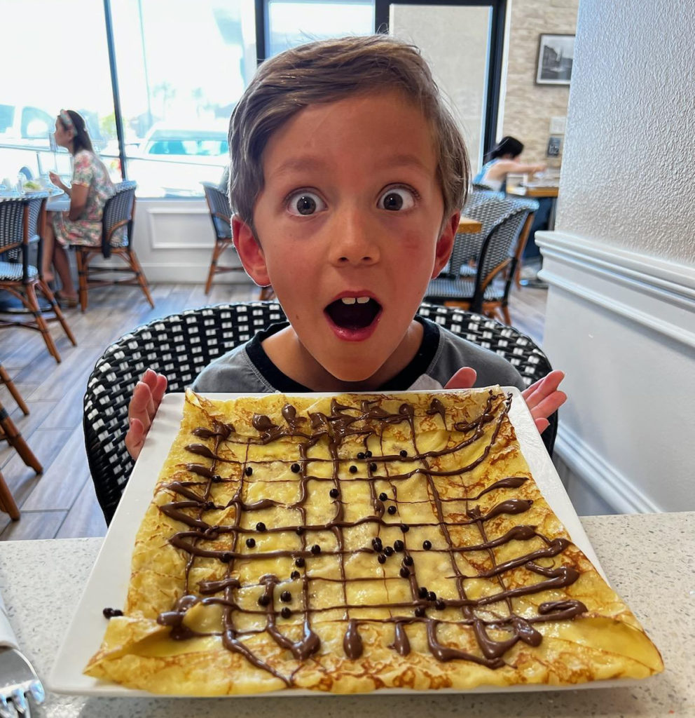 Enzo and the giant crepe